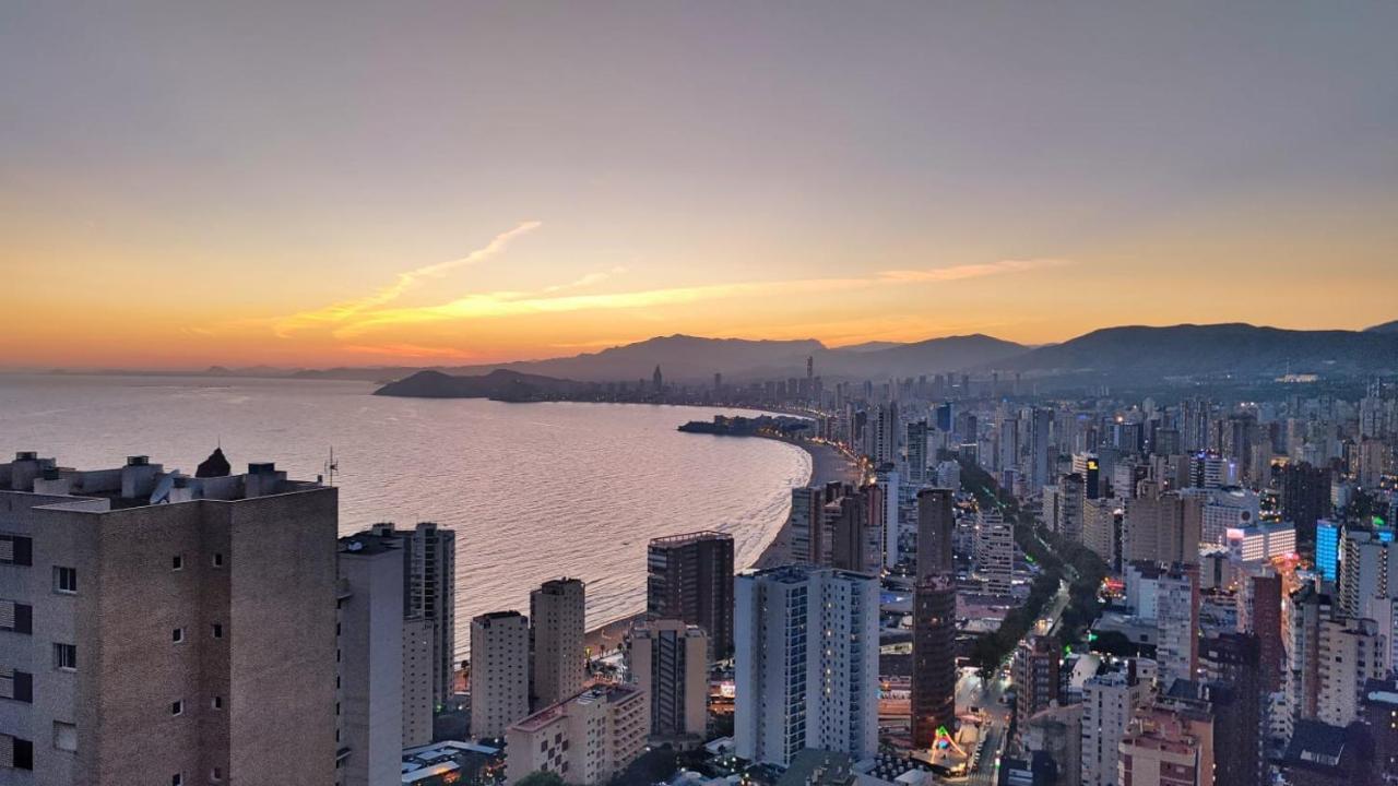 Lujoso Apartamento Con Vistas Al Mar En Mirador Del Mediterraneo By Gestaltur Benidorm Luaran gambar